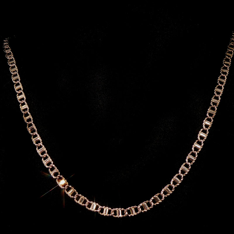 Twisted Rope Anchor Chain Necklace Weighing 11.6g in 9ct Yellow Gold