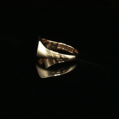 Engraved Vintage Oval Signet Ring in 9ct Yellow Gold
