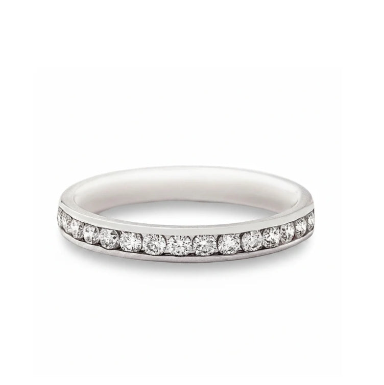 0.30ct Fvs 2.7mm Brilliant Cut Channel Set Wedding Band In 18ct White Gold
