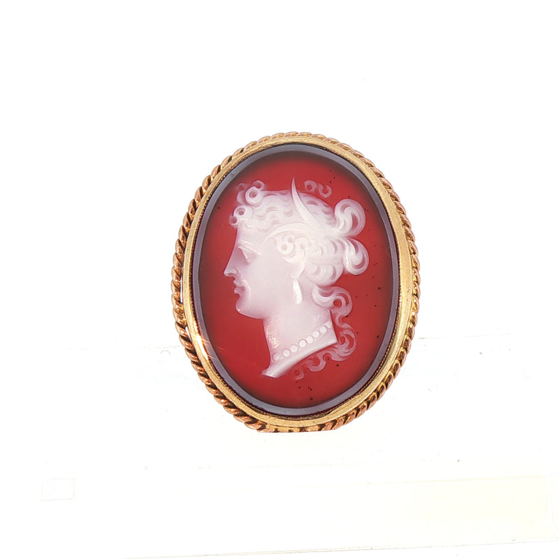 9ct Yellow Gold Vintage Carved Agate Cameo Brooch