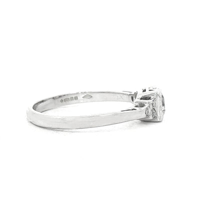 0.91ct Solitaire Box Set Natural Diamond & Diamond Sholders Ring set in Platinum