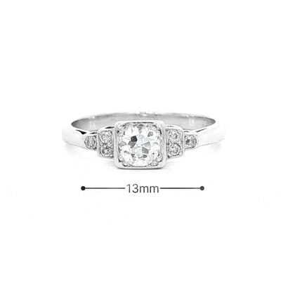 0.91ct Solitaire Box Set Natural Diamond & Diamond Sholders Ring set in Platinum