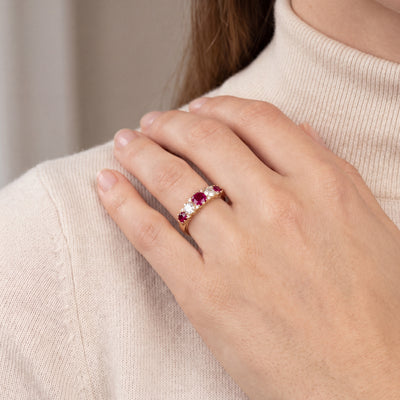Vintage Ruby & Natural Diamond 5 Stone Carved Ring in 18ct Yellow Gold
