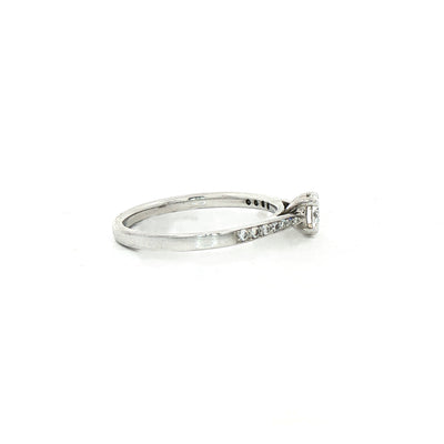 Round Brilliant Cut Natural Diamond Engagement Ring with 18ct White Gold Pavé Shoulders