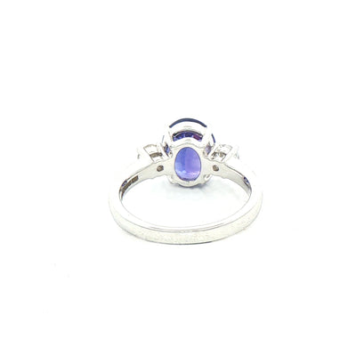 2.60ct Oval Tanzanite & 0.45ct Natural Diamond Round Cut Sides in 18ct White Gold