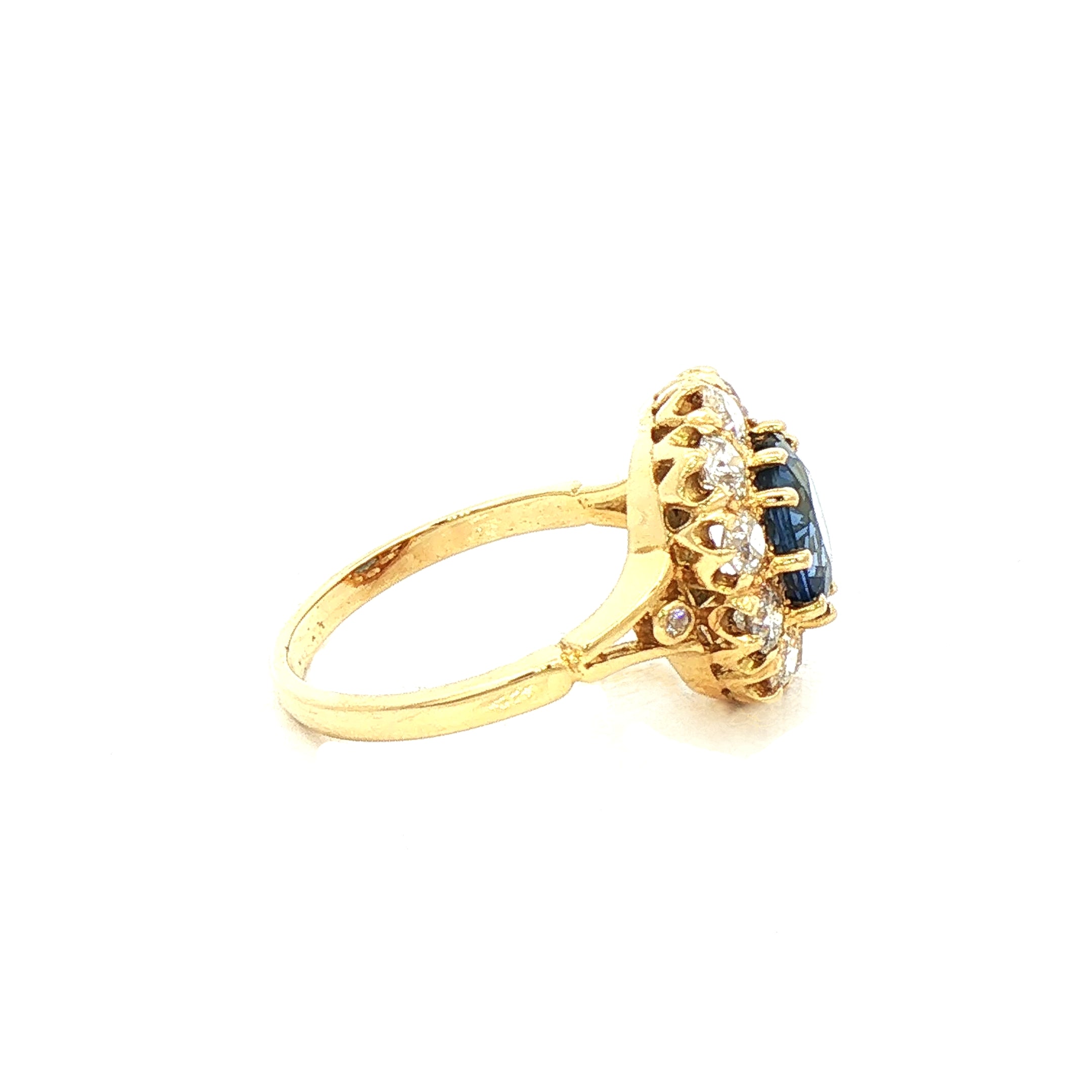 2.15ct Sapphire & 1.25ct Natural Diamond Halo Cluster Cocktail ring in 18ct Yellow Gold