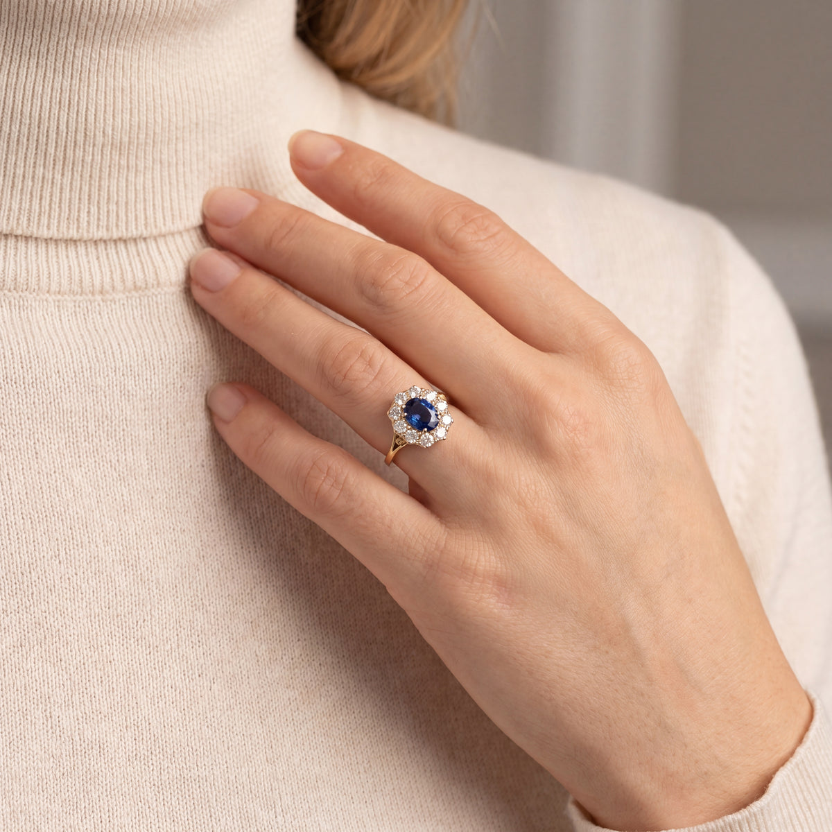 2.15ct Sapphire & 1.25ct Natural Diamond Halo Cluster Cocktail ring in 18ct Yellow Gold