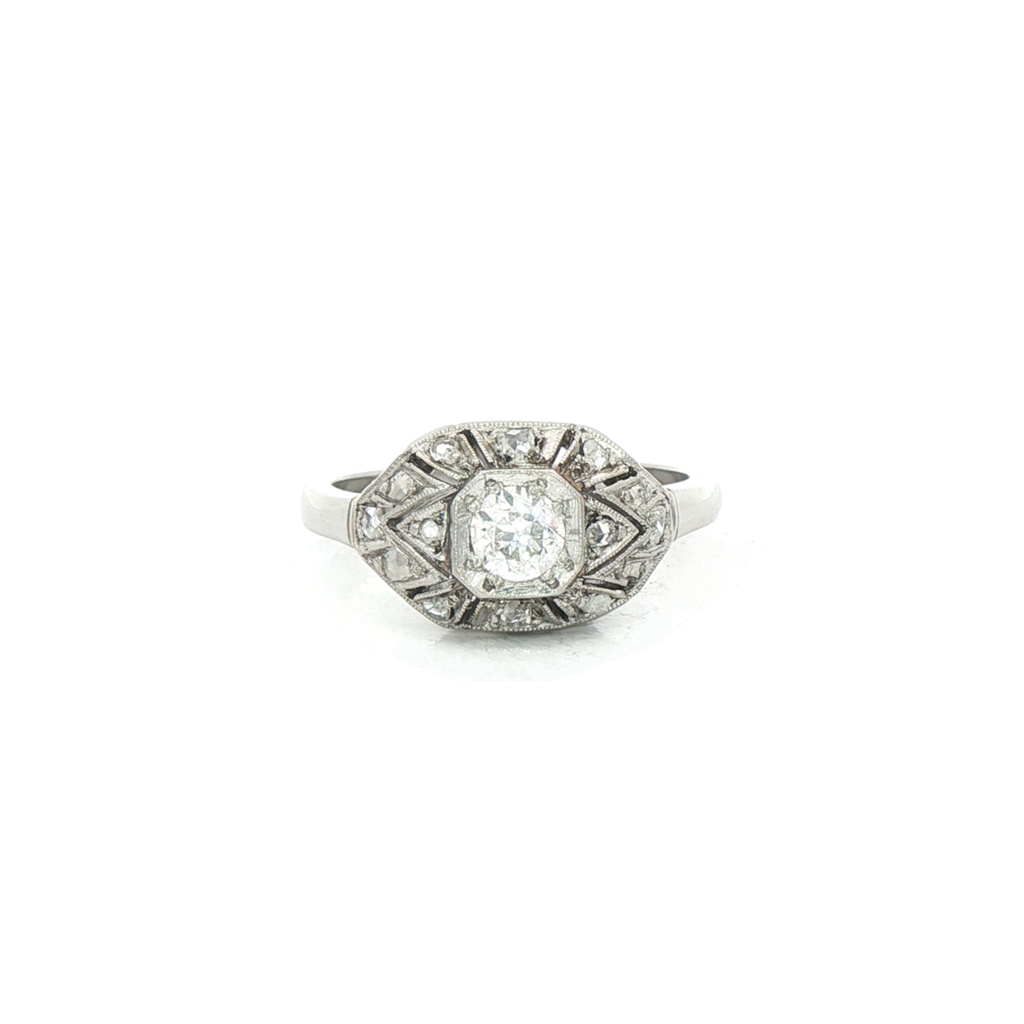 0.25ct Victorian Panel Closter Ring set in Platinum