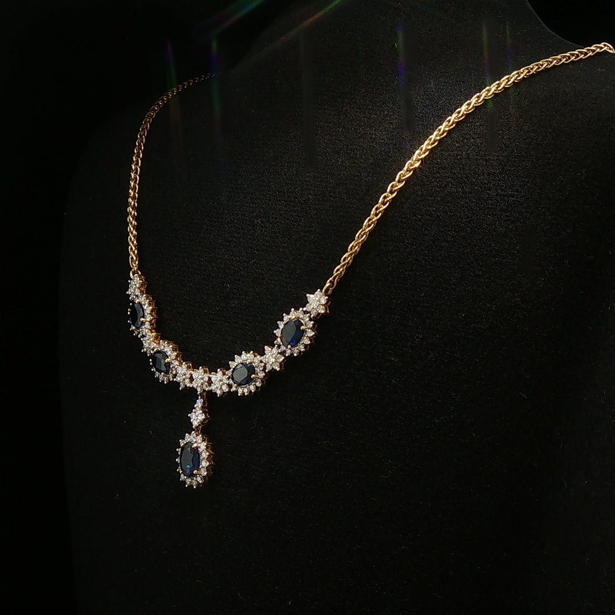 Vintage Oval Sapphire and Natural Diamond Cluster Necklet in 18ct Yellow Gold