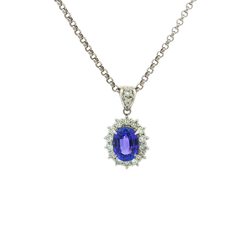T2.21ct D0.61ct Oval Tanzanite And Natural Diamond Cluster Pendant Set In Platinum