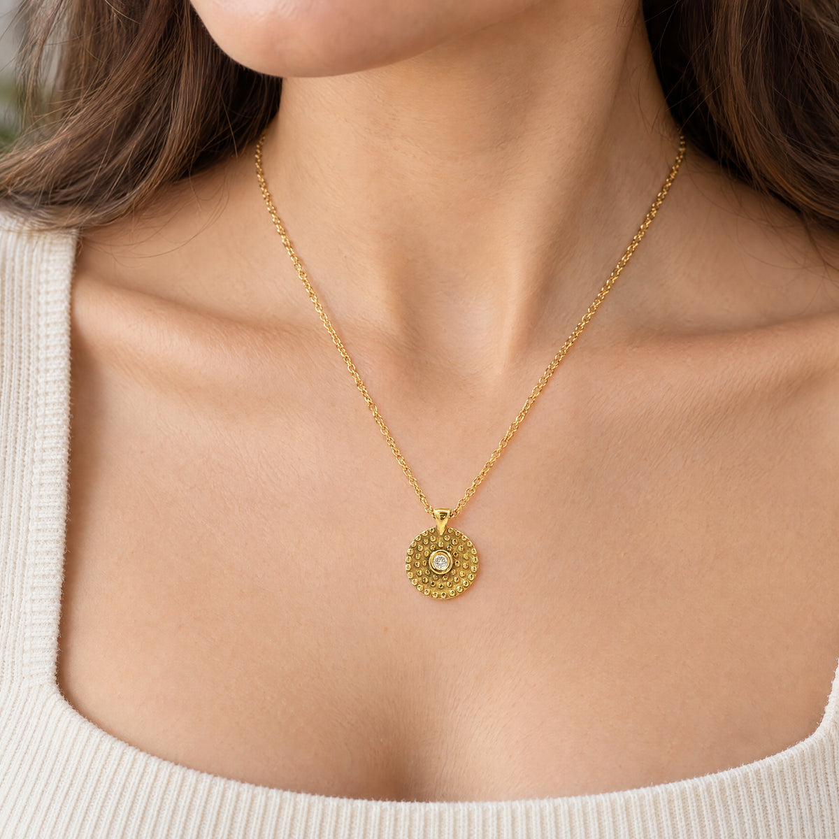 Vintage Beaded Disc Natural Diamond Pendant Necklace in 18ct Yellow Gold