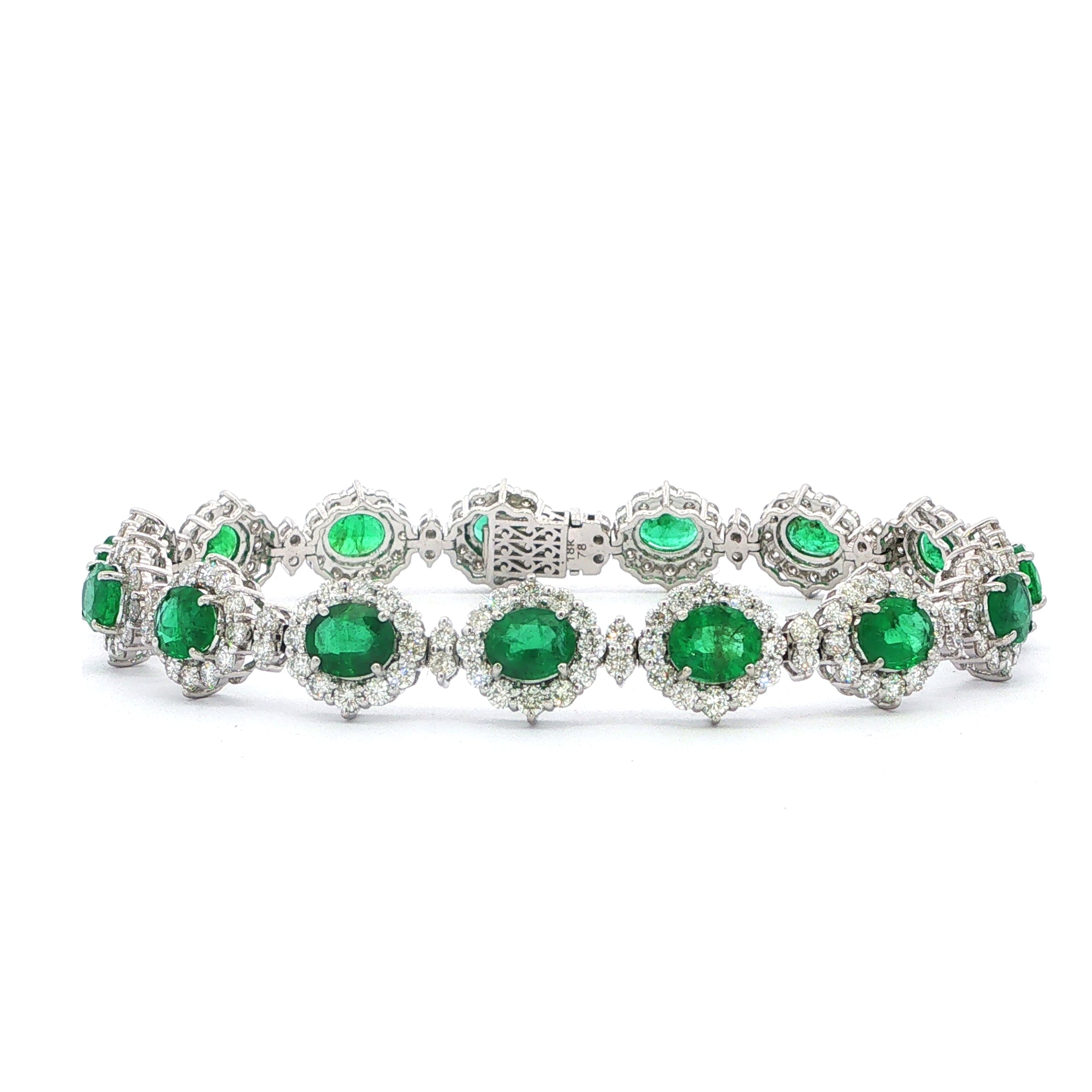 18ct White Gold Oval Emerald 8.23ct and natural Diamond 5.68ct Cluster Bracelet