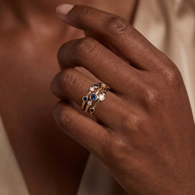 S0.44ct D0.18ct Sapphire and Diamond Bubble Dress Ring Set In 18ct Gold