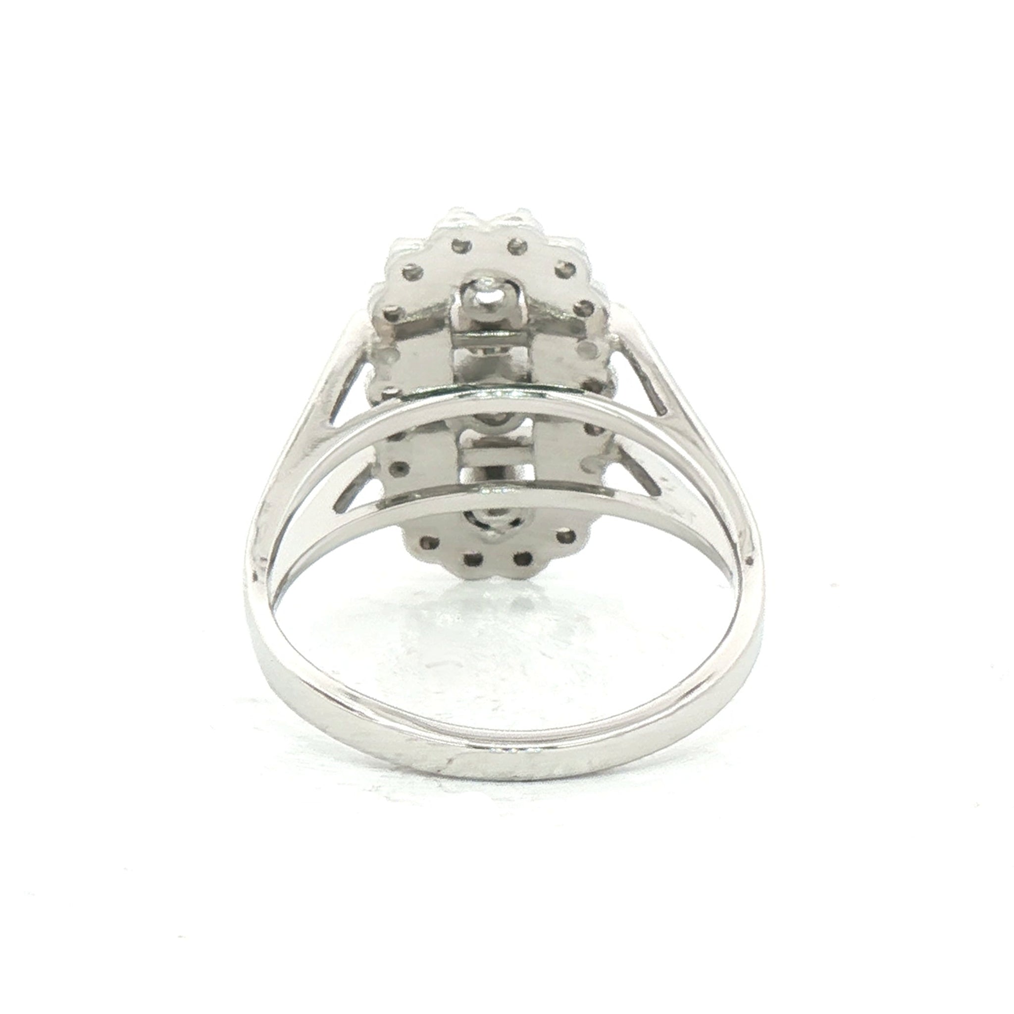 0.45ct Natural Diamond Oval Shape Antique Style Cocktail Ring Set in 18ct White Gold