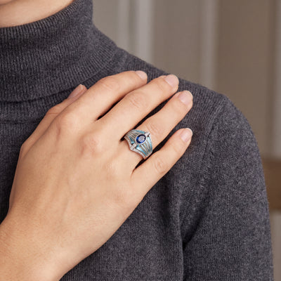 18ct Yellow Gold Vintage Deep Blue Sapphire and Aquamarine Dress Ring with Natural Diamonds