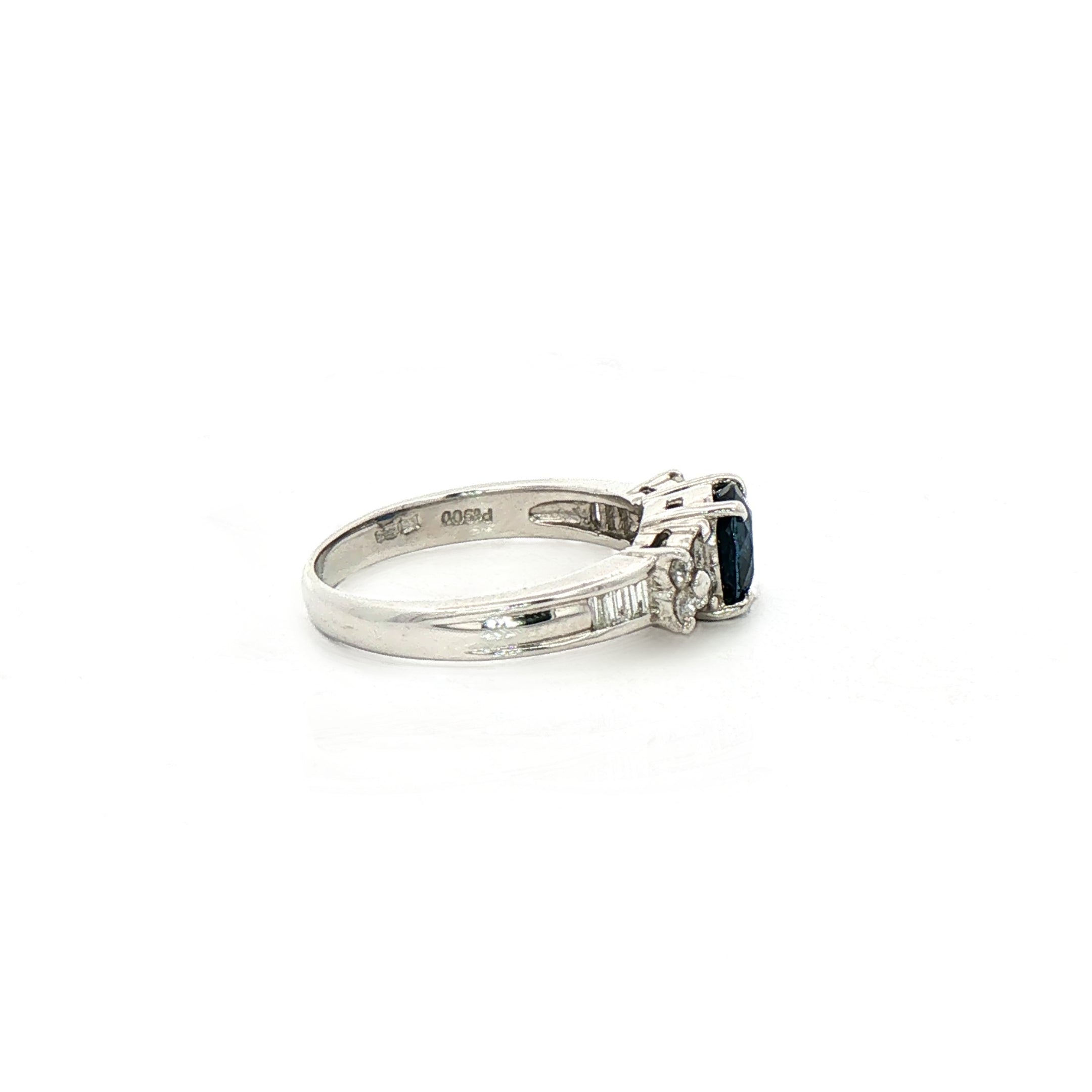1.07ct Oval Cut Sapphire & 0.36ct Natural Diamond Multi Stone Ring in Platinum