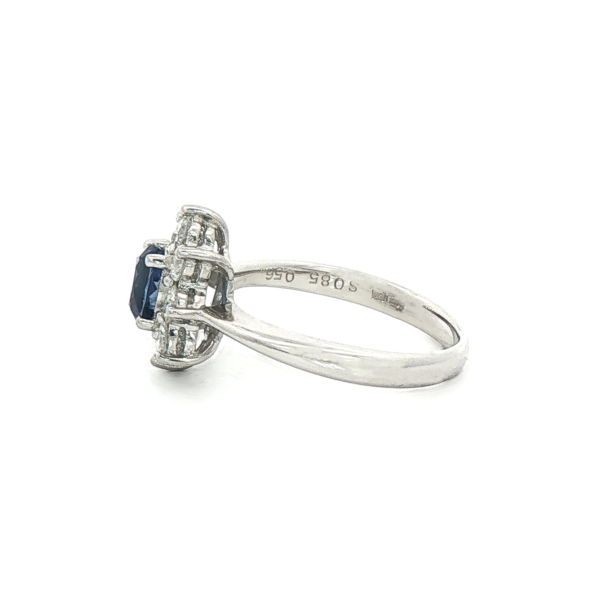 0.85ct Oval Sapphire & 0.56ct Natural Diamond Halo Cluster Ring in Platinum