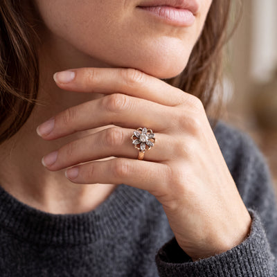 Vintage Floral Natural Diamond Cluster Ring in 18ct Yellow Gold