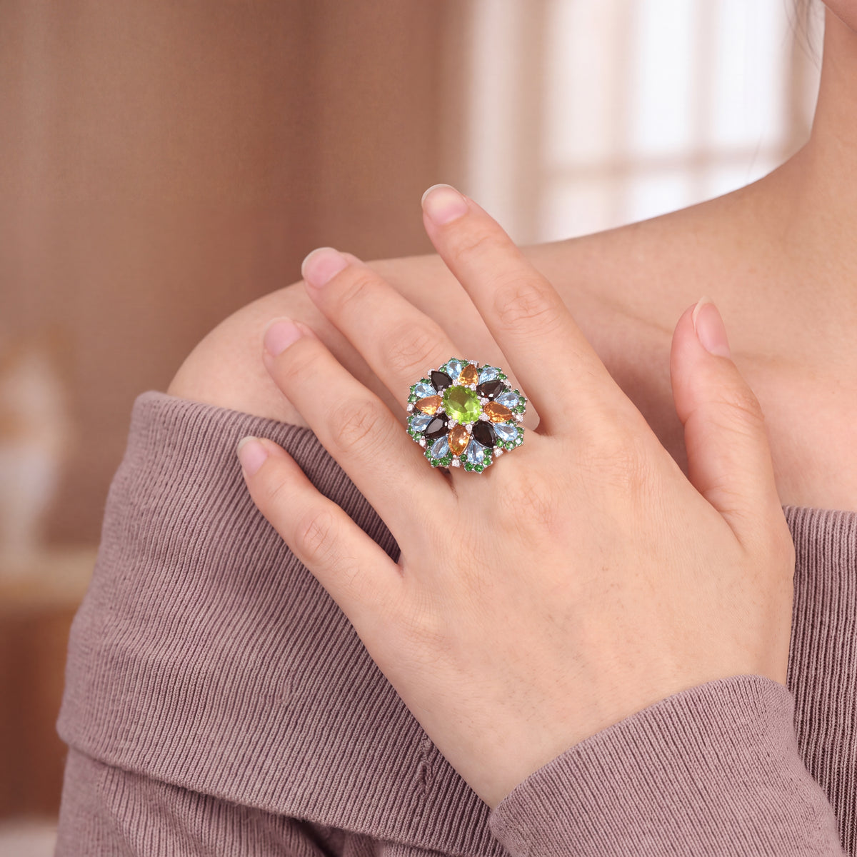Vintage Multi-Gemstone Peridot Cocktail Ring in 14ct White Gold