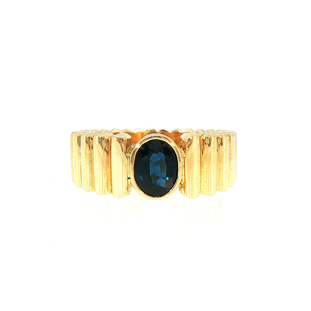Vintage Oval Sapphire Ridged Solitaire Ring in 18ct Yellow Gold