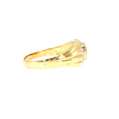 Vintage Oval Sapphire and Natural Diamond Cluster Dress Ring in 18ct Yellow Gold