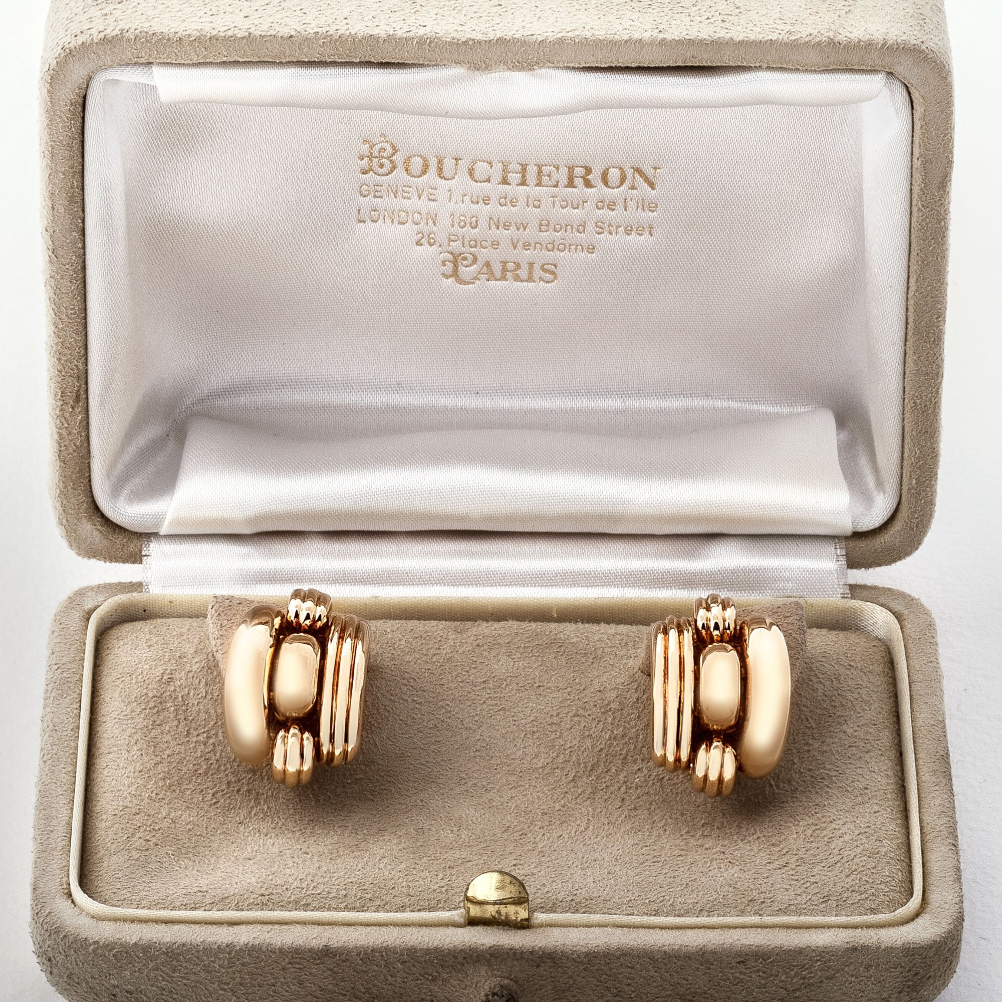 Boucheron Demi Parure of Necklace & Earrings 18ct Yellow Gold