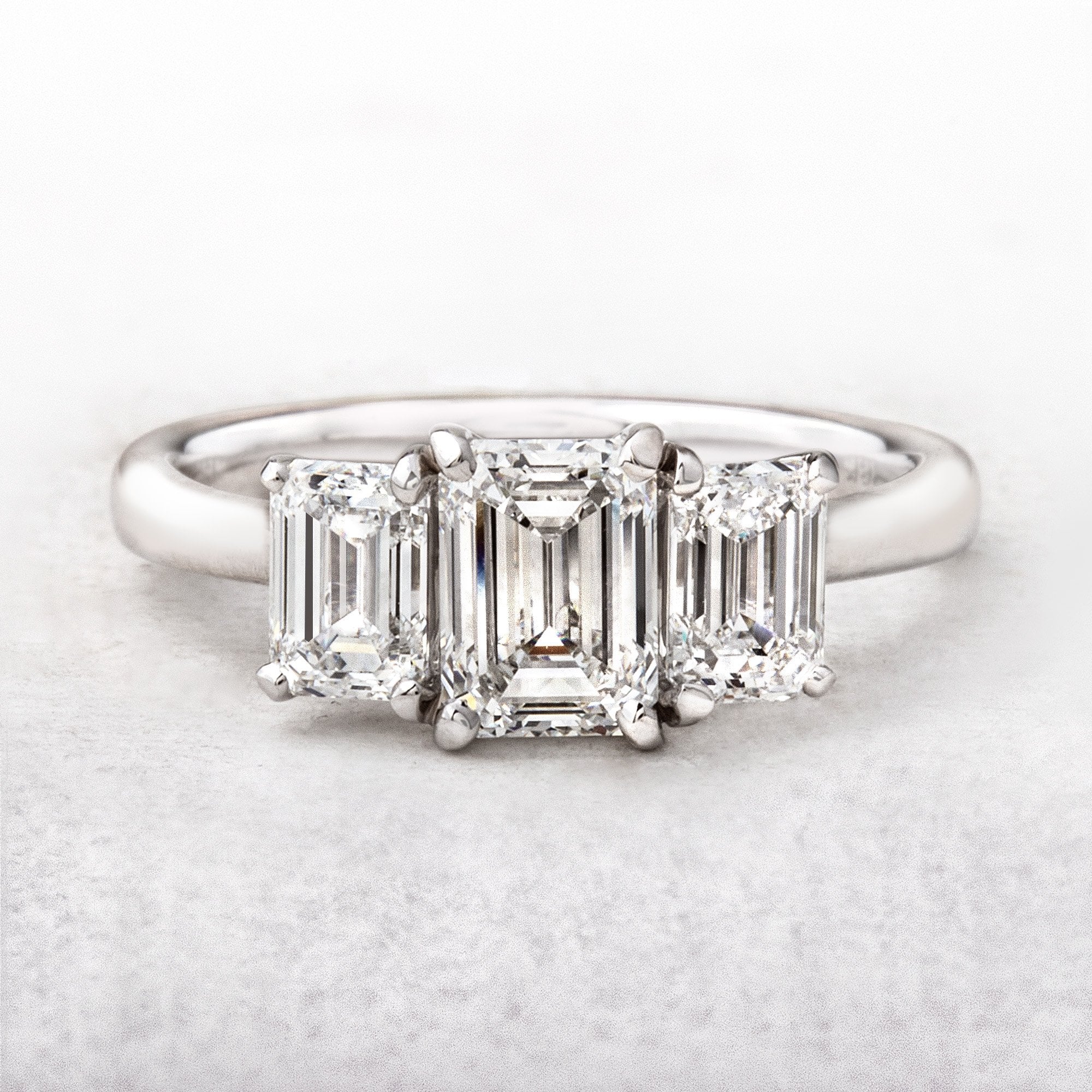 C1.02ct S1.02ct D vs2  Emerald Cut Natural Diamond Three Stone Ring Set In 18ct White Gold