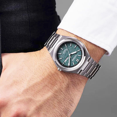 Citizen Zenshin Gents Super Titanium Day-Date/Green Dial Watch