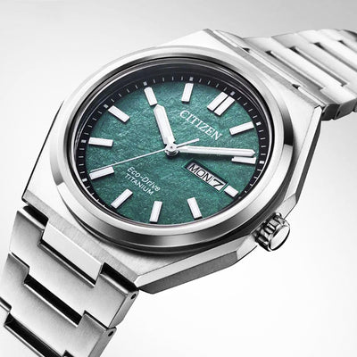 Citizen Zenshin Gents Super Titanium Day-Date/Green Dial Watch
