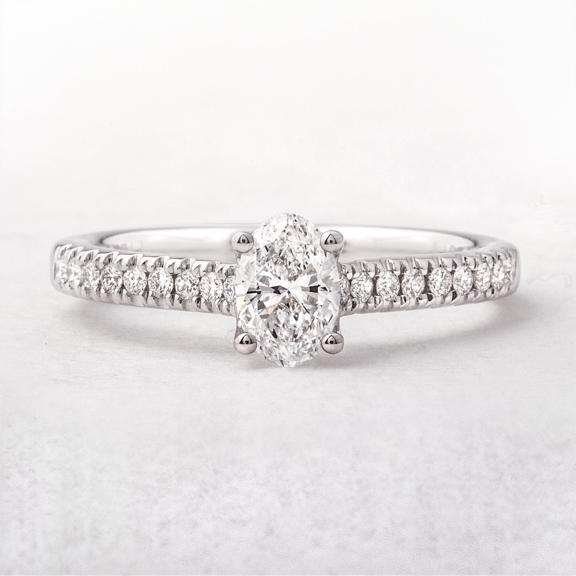 Diamonds 0.72ct D / VS1 GIA Certified Oval Cut Solitaire  18ct Gold Ring