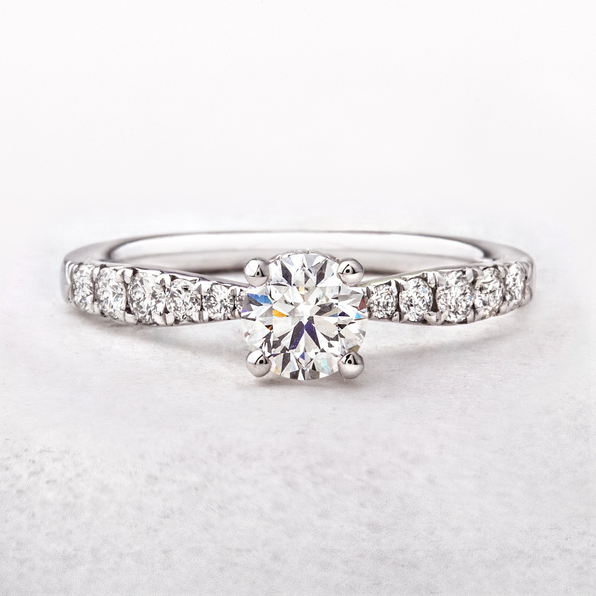 Diamonds 1.00ct E/VS1 GIA Certified Round Cut with Diamond Band, 18ct Gold Ring