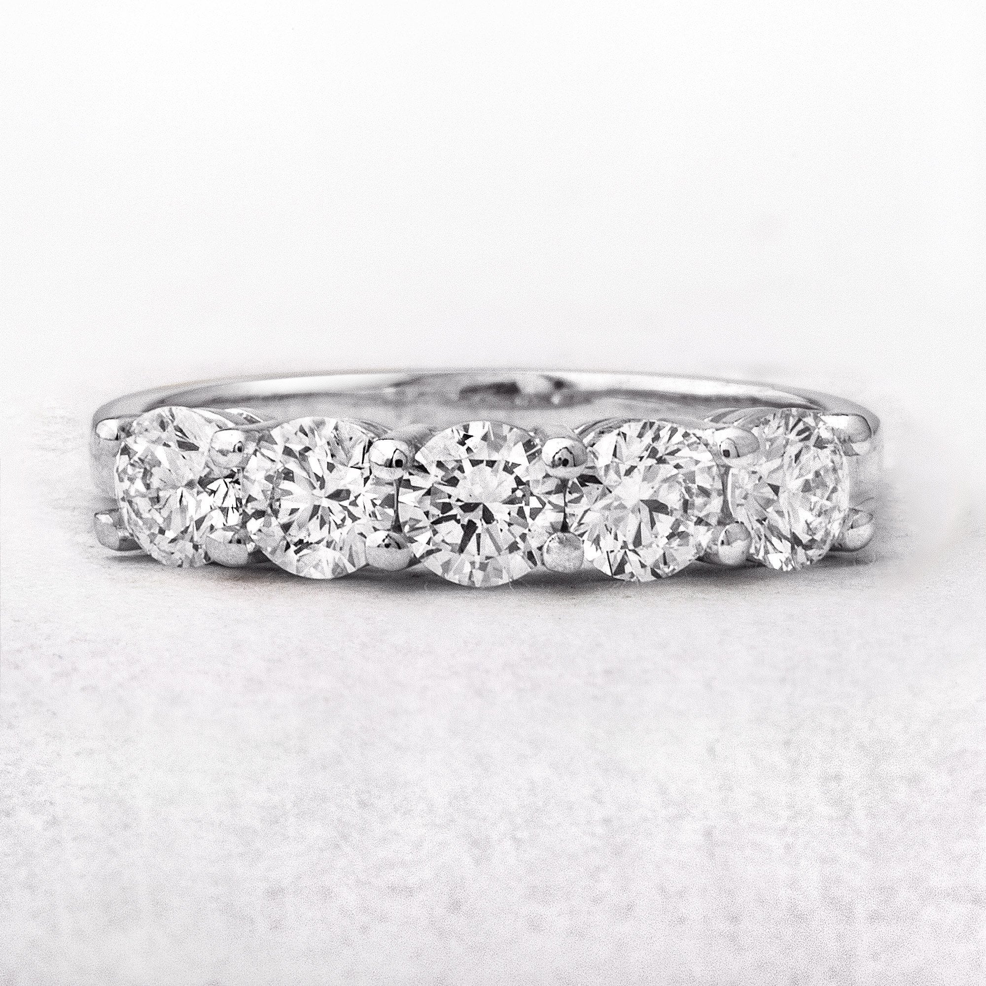 Diamonds 1.03ct F/VS2 Round Cut Five Stone, 18ct Gold Ring