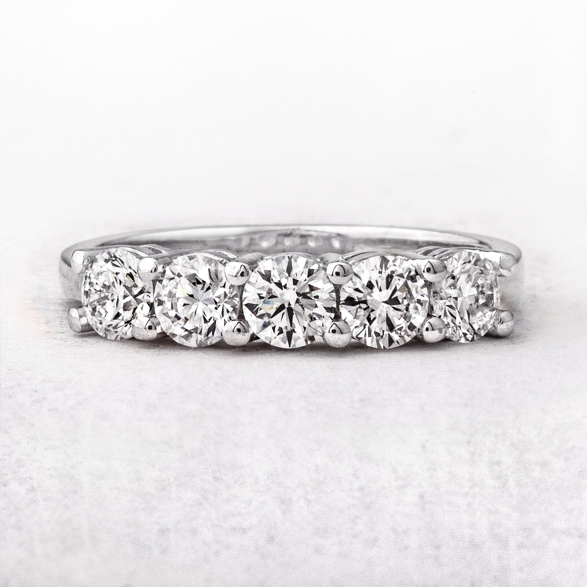 Diamonds 1.28ct F/VS2 Round Cut Five Stone, 18ct Gold Ring