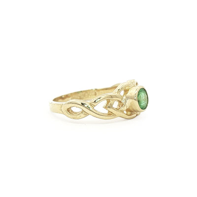 Emerald Set Rub Over Celtic Ring Weighing 1.8 Grams in 10ct Yellow Gold