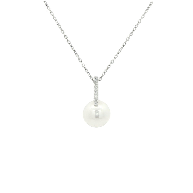 Freshwater Pearl & Natural Diamond Pendant in 9ct White Gold