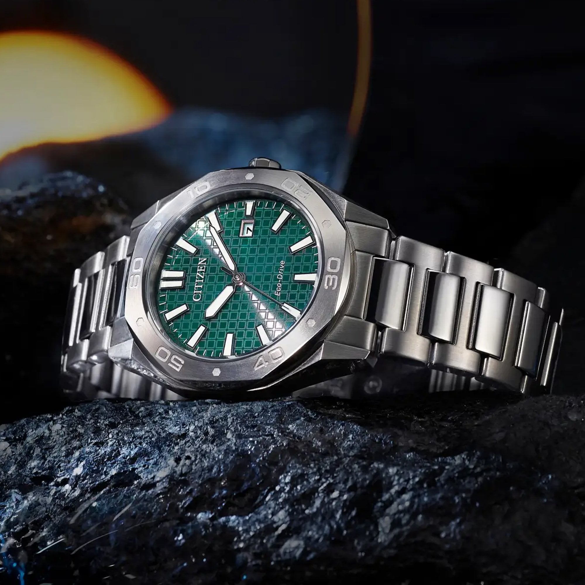 Gents Citizen Eco-Drive Weekender Green Dial on Stainless Steel Bracelet