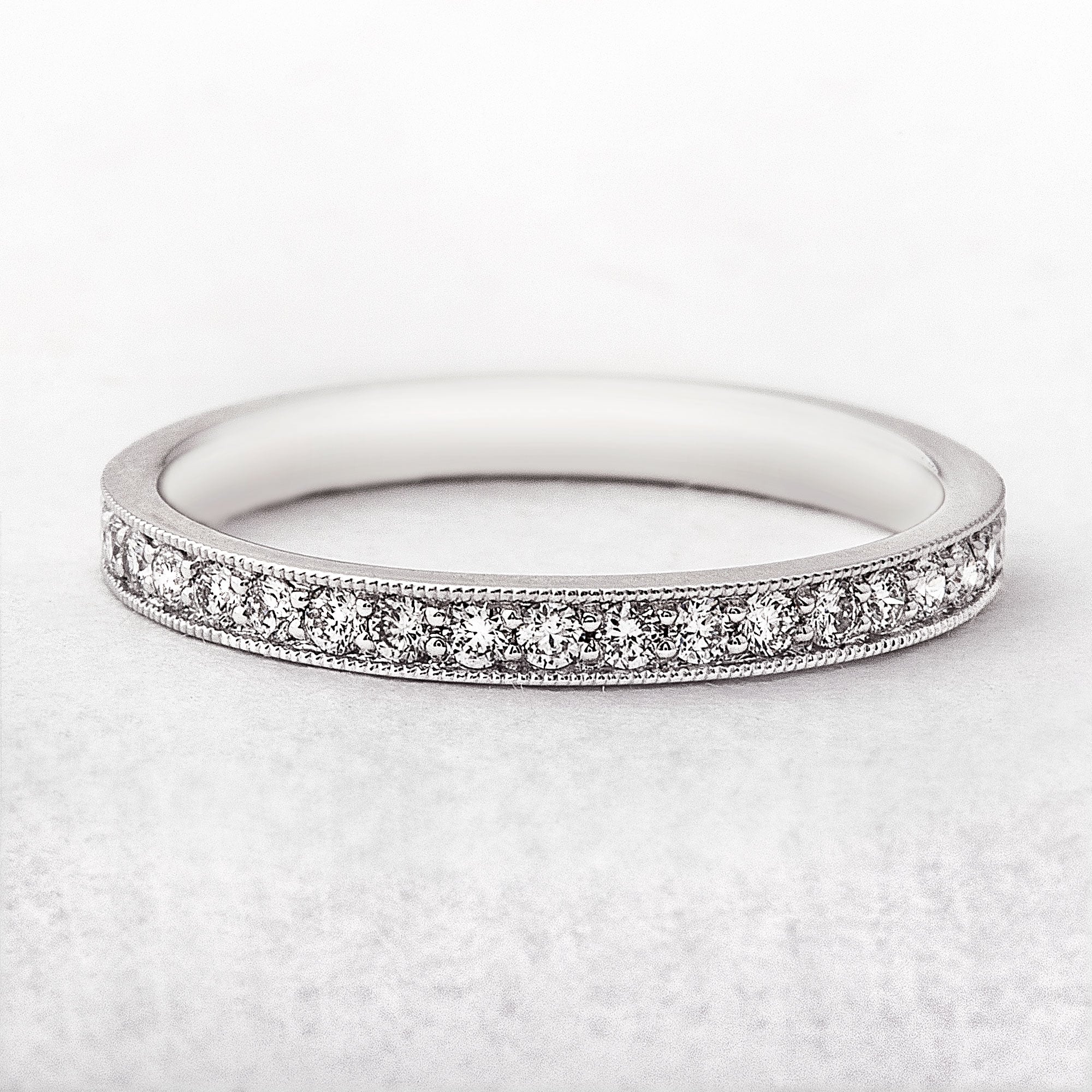 Ladies Diamond Set Wedding Band in Platinum