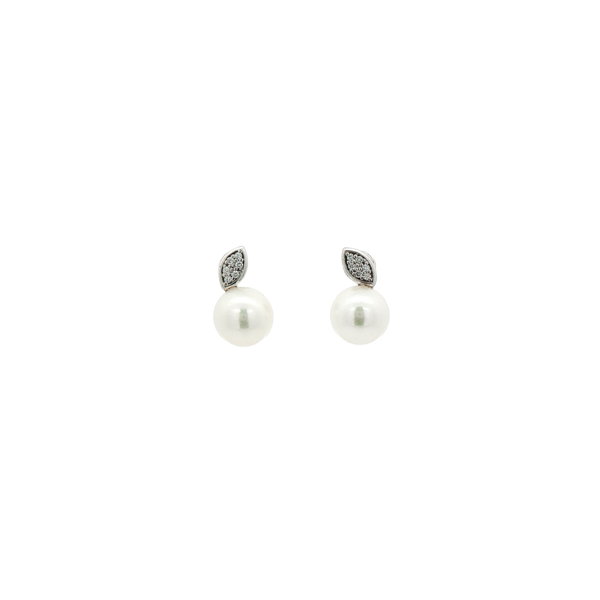 Natural Diamond & Freashwater Buton Pearl Earring in 9ct White Gold
