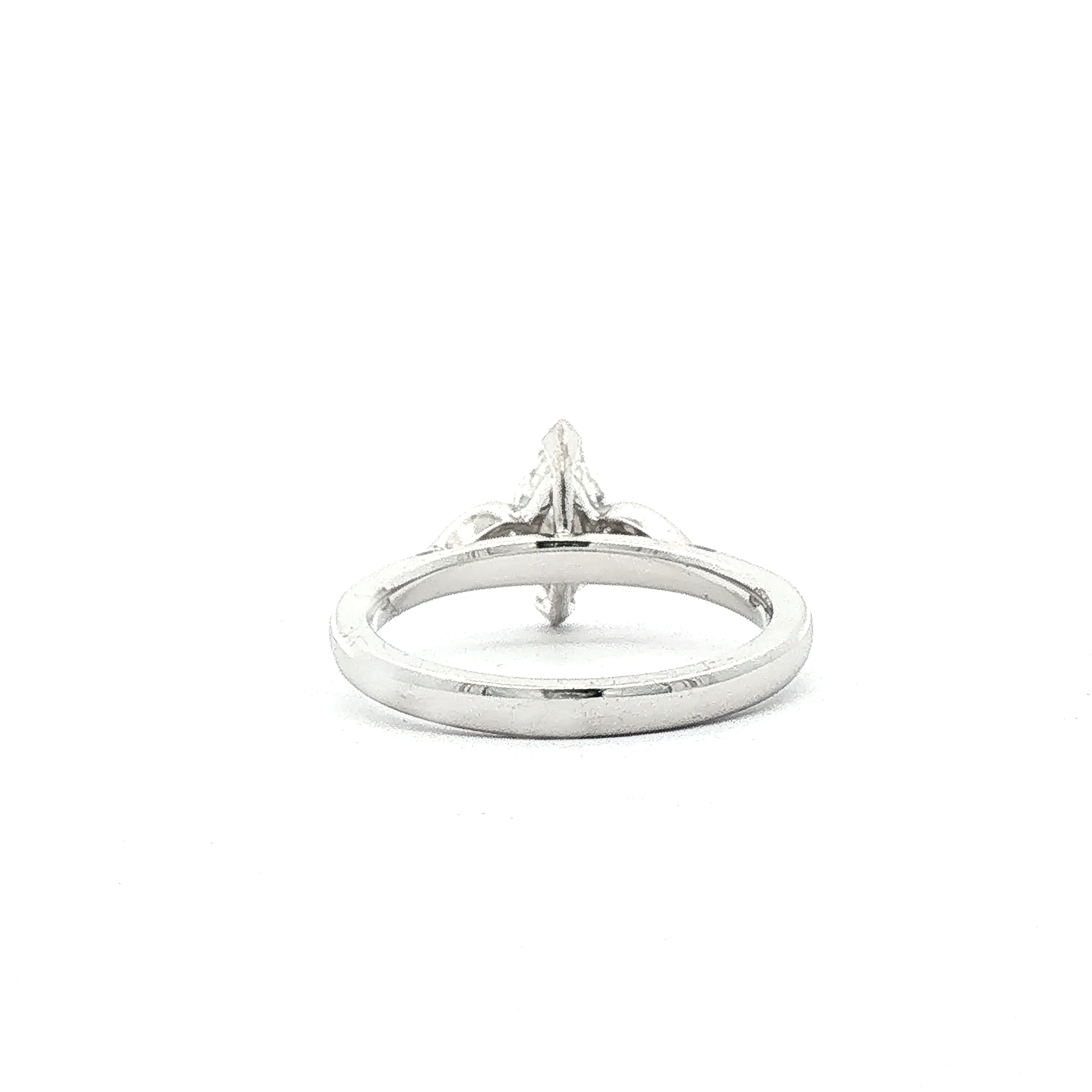 C0.71ct S0.32ct G vs1 Marquise Natural Diamond Ring With Pear Side Diamonds Set In 18ct White Gold