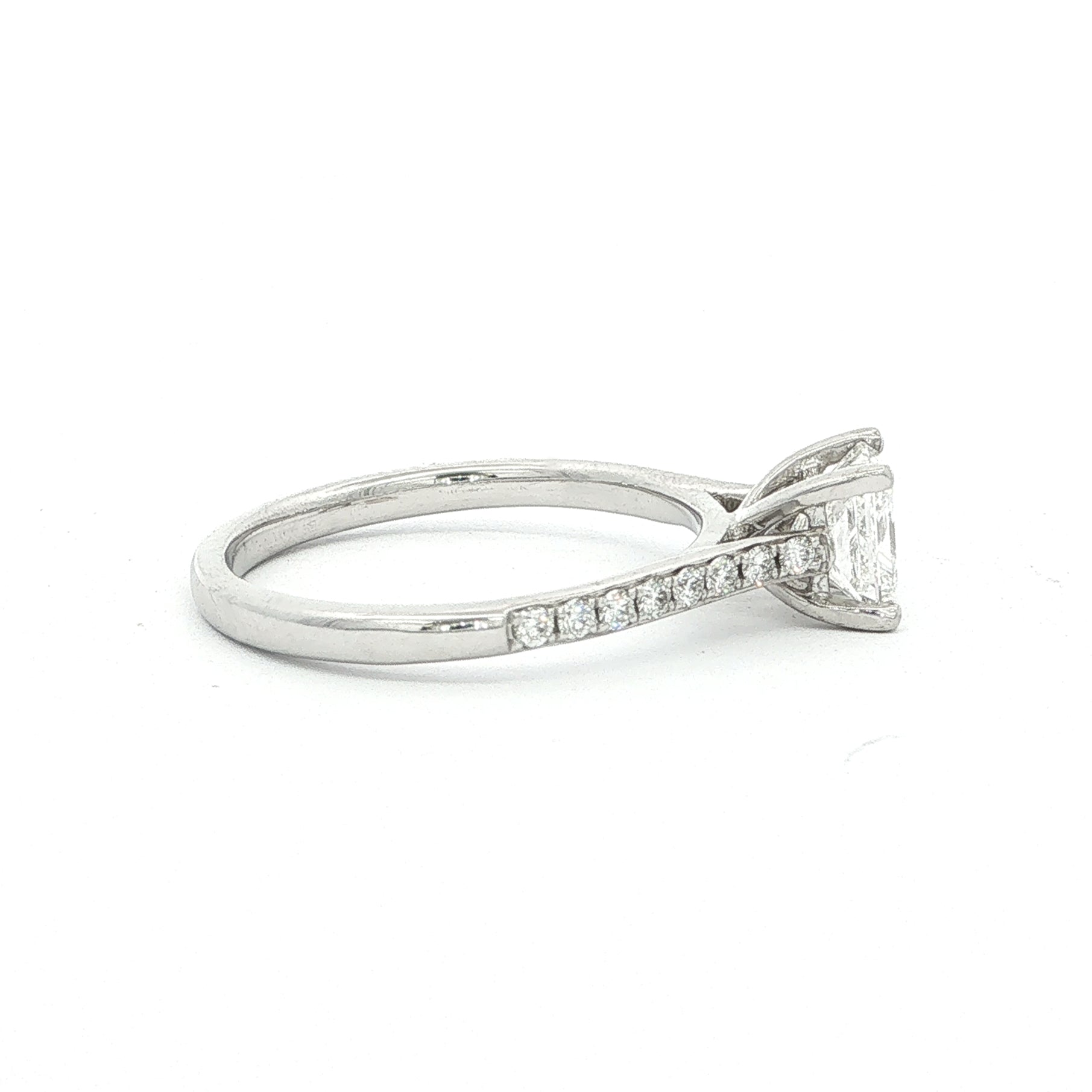 18ct White Gold Princess Cut Natural Diamond Solitaire Ring with Natural Diamond Shoulders
