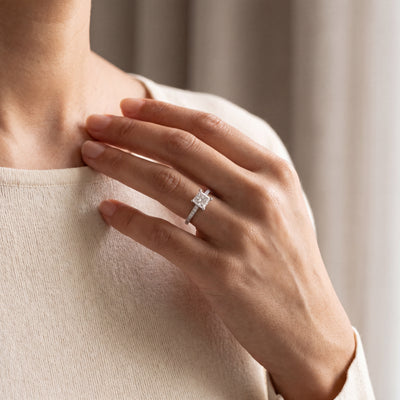 18ct White Gold Princess Cut Natural Diamond Solitaire Ring with Natural Diamond Shoulders