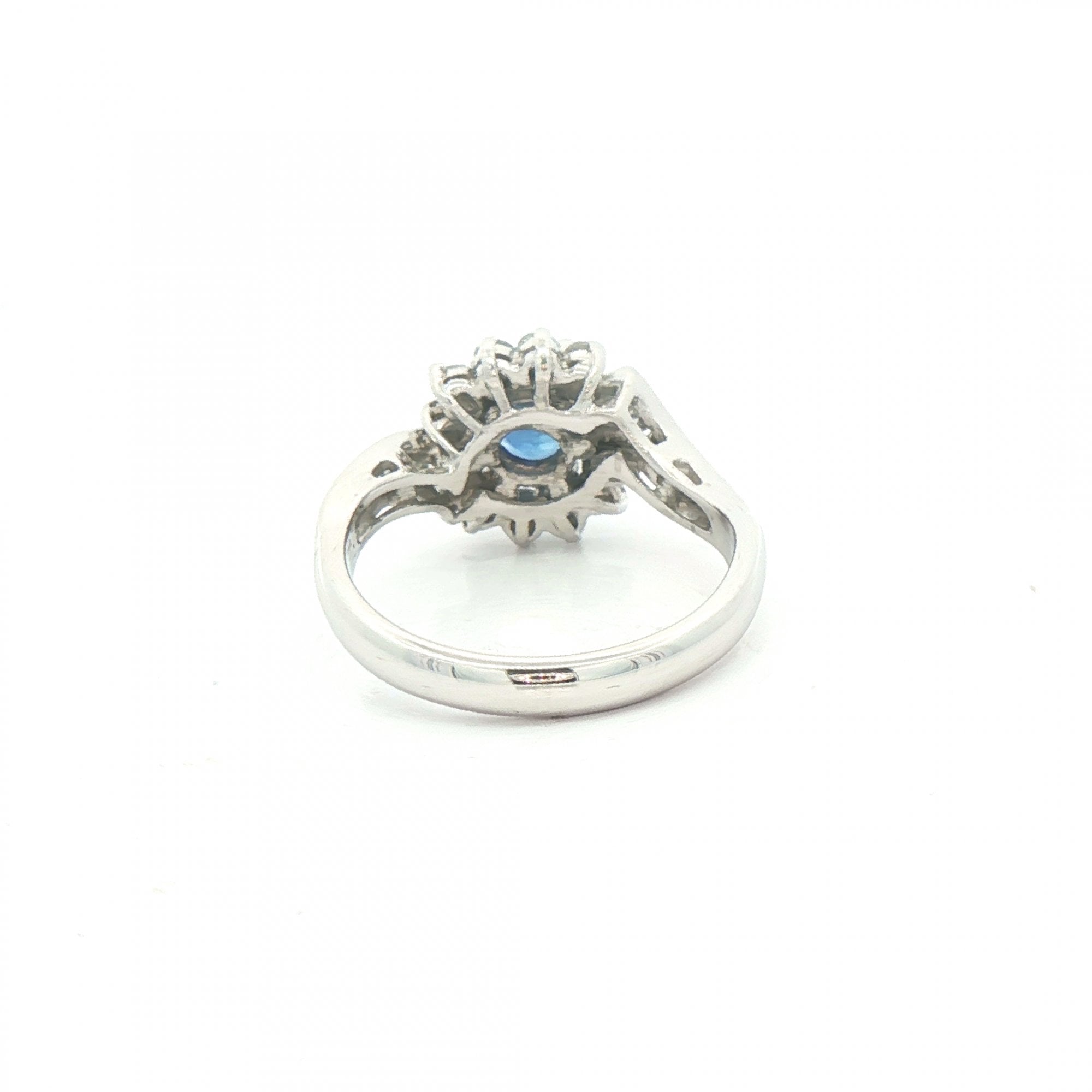 Sapphire & 0.60ct Natural Diamond Cluster Approx Weight Weighing a Total 4.3g