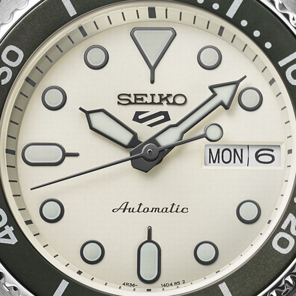 Seiko 5 Sports Automatic Silver DayDate on Stainless Steel Bracelet