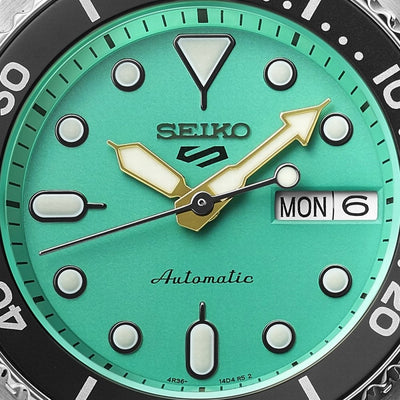 Seiko Gents 5 Sports Automatic Teal DayDate on Stainless Steel Bracelet