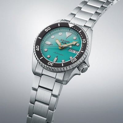 Seiko Gents 5 Sports Automatic Teal DayDate on Stainless Steel Bracelet