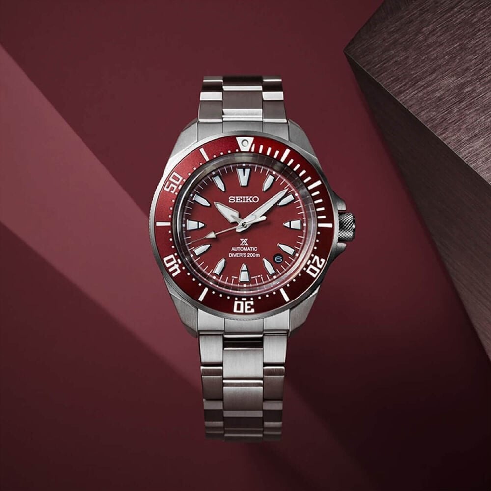 Seiko Gents Prospex Divers Watch with Red Dial in Stainless Steel