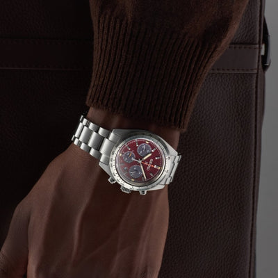 Seiko Gents Red SpeedTimer Chronograph on Stainless Steel Bracelet