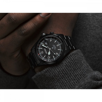 Seiko Prospex The Black Series Limited Edition Alpinist 39.5mm, Black Dial on Stainless Steel Strap