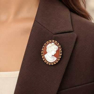 Vintage Oval Cameo Sardonyx Brooch in 9ct Yellow Gold