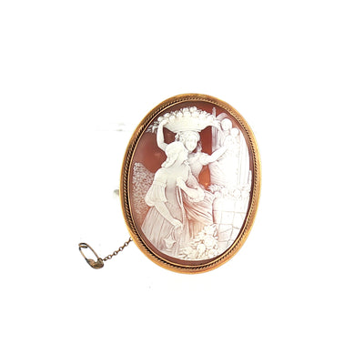 Vintage Large Sardonyx Scene Brooch set in 9ct Yellow Gold
